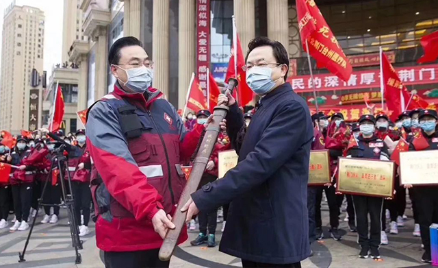 “浙”就是愛，“荊”生難忘，致敬浙江省援荊醫(yī)療隊(duì)的英雄！